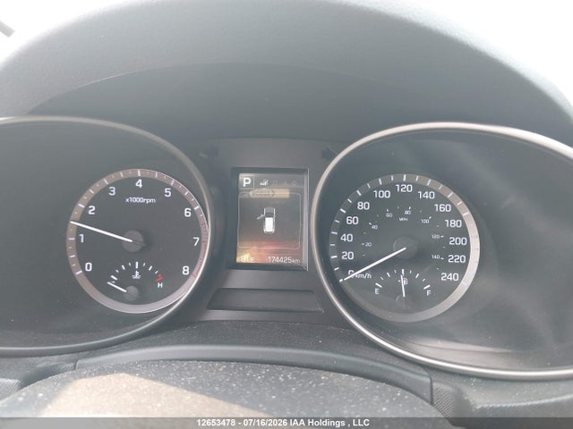 12653478 :رقم المزاد ، KM8SNDHF2JU278141 vin ، 2018 Hyundai Santa Fe Se/limited مزاد بيع