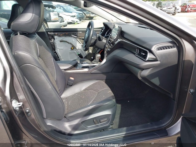 4T1B21HK6NU017654 Toyota Camry Hybrid Xle