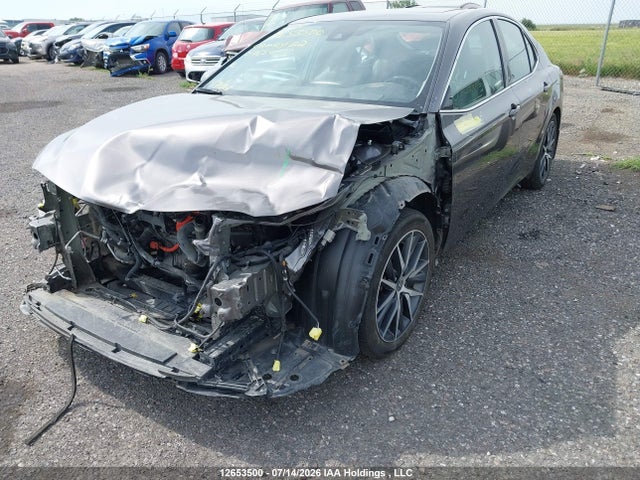 4T1B21HK6NU017654 Toyota Camry Hybrid Xle