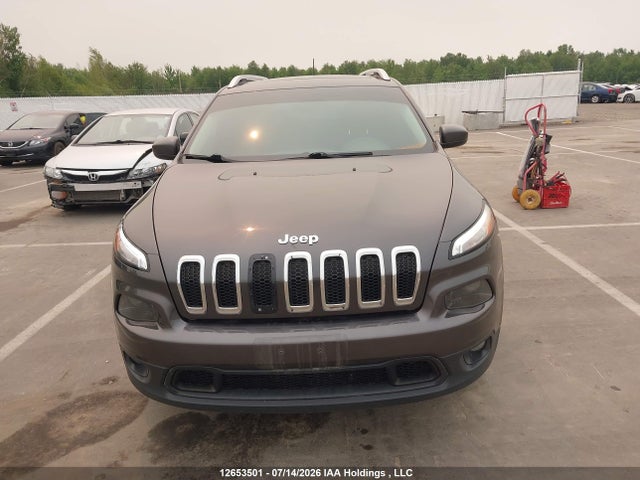 Jeep Cherokee Latitude 2016 1C4PJMCS6GW129044 Image 12