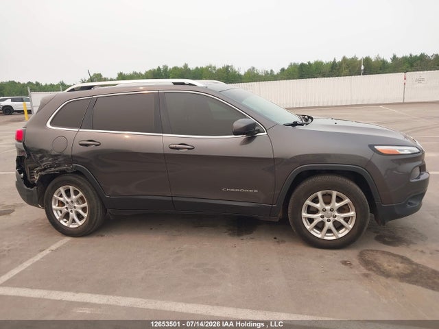 Jeep Cherokee Latitude 2016 1C4PJMCS6GW129044 Image 13