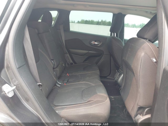 Jeep Cherokee Latitude 2016 1C4PJMCS6GW129044 Image 8
