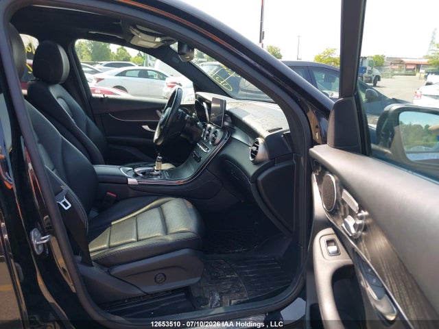 2019 Mercedes-benz Glc 300 4matic მანქანა იყიდება აუქციონზე, vin: WDC0G4KBXKV148044, აუქციონის ნომერი: 12653510