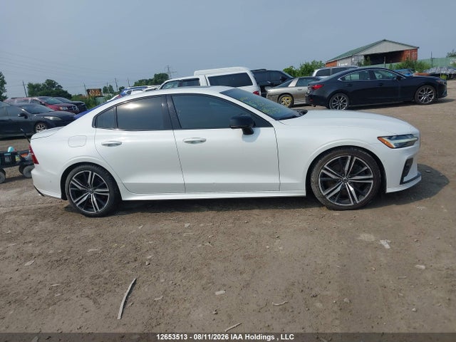 Volvo S60 2019 7JRA22TM1KG007947 Image 13