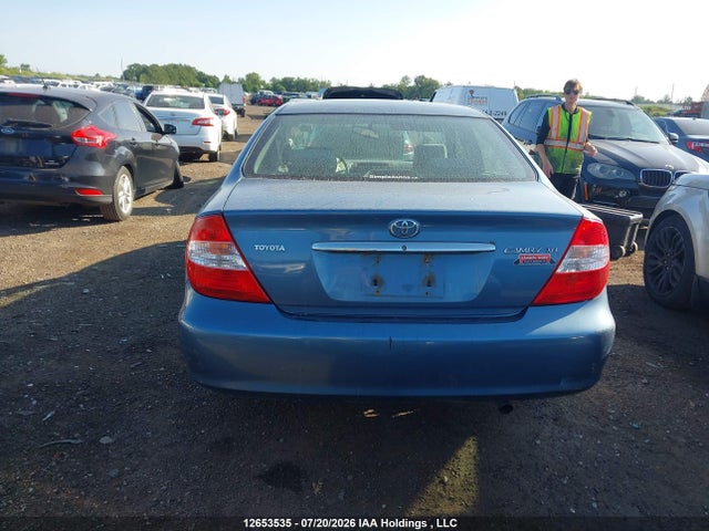 2004 Toyota Camry Xle მანქანა იყიდება აუქციონზე, vin: 4T1BE30K84U909630, აუქციონის ნომერი: 12653535