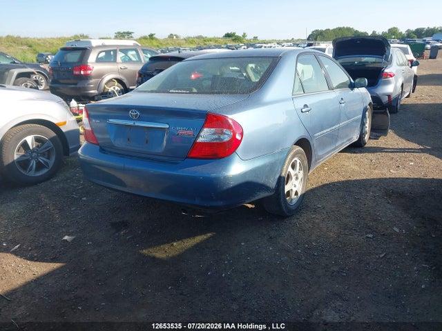 2004 Toyota Camry Xle მანქანა იყიდება აუქციონზე, vin: 4T1BE30K84U909630, აუქციონის ნომერი: 12653535