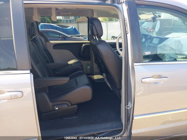 12653542 :رقم المزاد ، 2C4RDGDGXGR370156 vin ، 2016 Dodge Grand Caravan Crew مزاد بيع