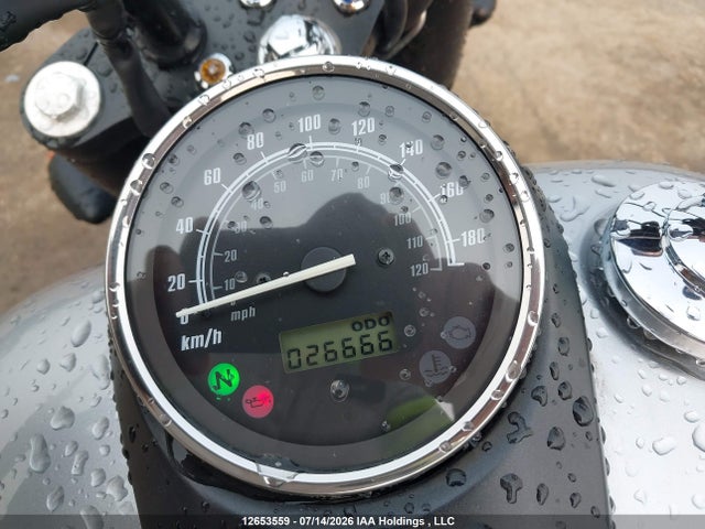 JH2RC5326FK800301 Honda Vt750 C