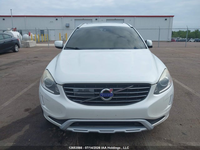 12653566 :رقم المزاد ، YV4612RK6G2834454 vin ، 2016 Volvo Xc60 T5/premier مزاد بيع