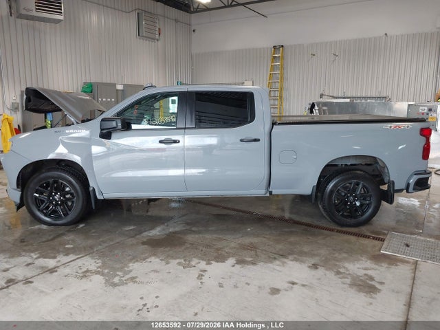 1GCPDBEK9RZ239063 Chevrolet Silverado K1500 Custom