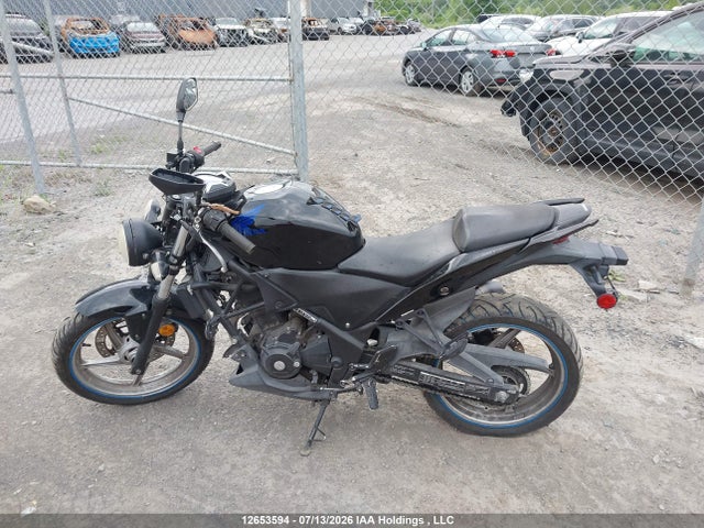 2011 Honda Cbr250 Ra მანქანა იყიდება აუქციონზე, vin: MLHMC4128B5000749, აუქციონის ნომერი: 12653594