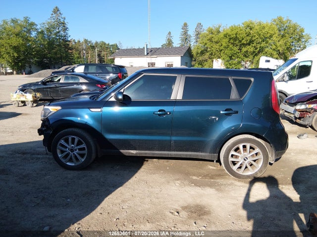 12653601 :رقم المزاد ، KNDJP3A52H7489595 vin ، 2017 Kia Soul مزاد بيع