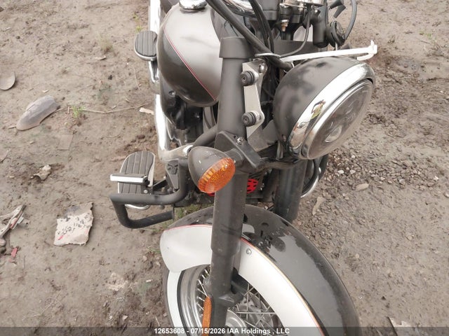 Kawasaki Vn900 B 2018 JKAVN2B15JA094214 Image 13