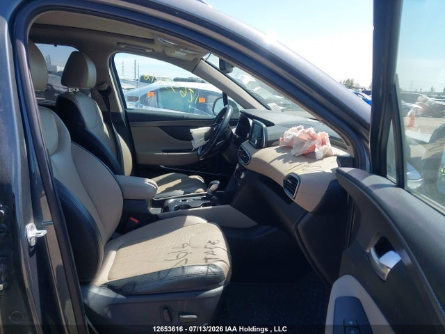 Продажа на аукционе авто 2019 Hyundai Santa Fe Luxury, vin: 5NMS3CAA6KH041258, номер лота: 12653616