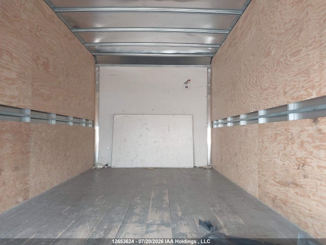Ford E-450 Cutaway 2026 1FDWE4FN0TDD22099 Image 8