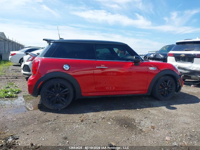 Mini 3 Door Cooper S 2018 WMWXP7C57J2A48515 Image 13