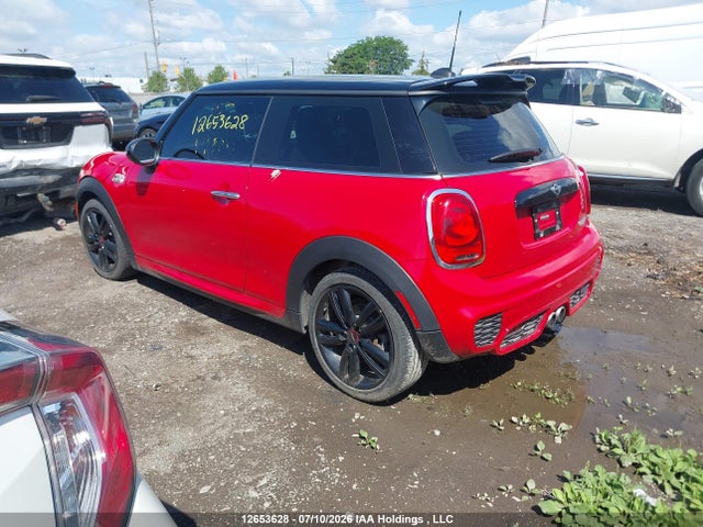 Mini 3 Door Cooper S 2018 WMWXP7C57J2A48515 Image 3