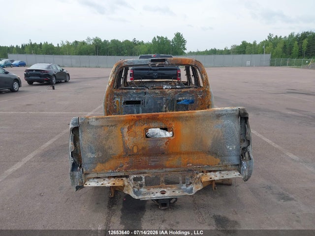 Продажа на аукционе авто 2018 Toyota Tacoma Double Cab/ltd, vin: 5TFGZ5AN2JX135050, номер лота: 12653640