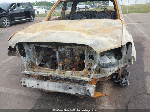 Продажа на аукционе авто 2018 Toyota Tacoma Double Cab/ltd, vin: 5TFGZ5AN2JX135050, номер лота: 12653640