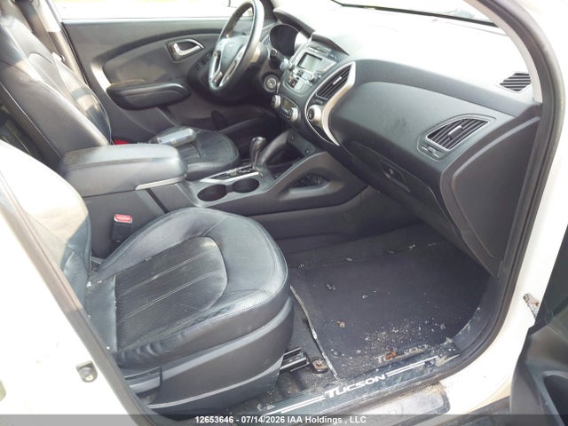 12653646 :رقم المزاد ، KM8JUCAC1BU189512 vin ، 2011 Hyundai Tucson Limited مزاد بيع