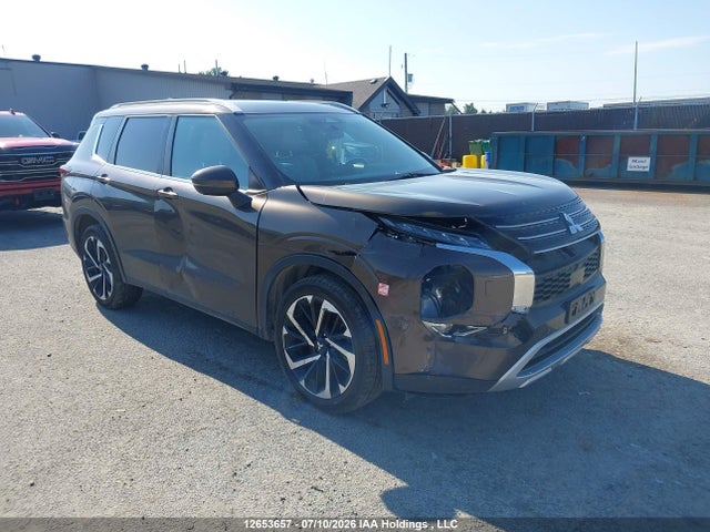 12653657 :رقم المزاد ، JA4J4UA82NZ604103 vin ، 2022 Mitsubishi Outlander Le/le Premium/se/sel مزاد بيع