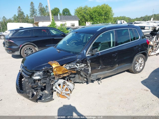 12653680 :رقم المزاد ، WVGJV7AX0GW007088 vin ، 2016 Volkswagen Tiguan Comfortline/highline/special Edition مزاد بيع