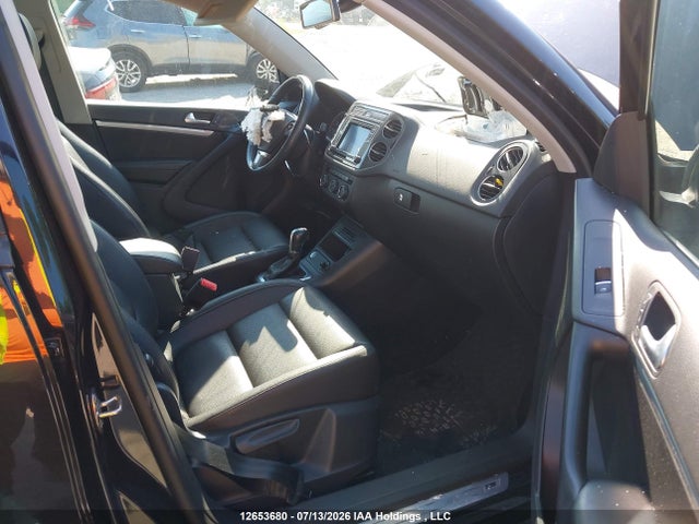 12653680 :رقم المزاد ، WVGJV7AX0GW007088 vin ، 2016 Volkswagen Tiguan Comfortline/highline/special Edition مزاد بيع