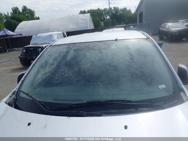 Mitsubishi RVR ES 2025 JA4AJUAU9SU605876 Image 16
