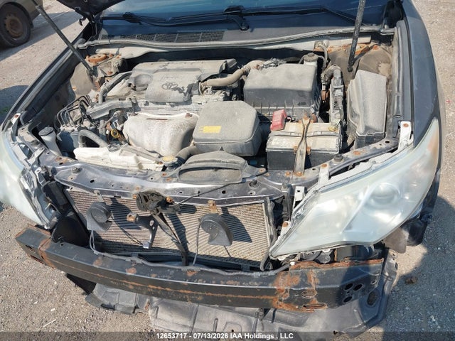 12653717 :رقم المزاد ، 4T1BF1FK4EU440644 vin ، 2014 Toyota Camry L/se/le/xle مزاد بيع