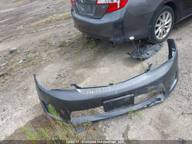 12653717 :رقم المزاد ، 4T1BF1FK4EU440644 vin ، 2014 Toyota Camry L/se/le/xle مزاد بيع