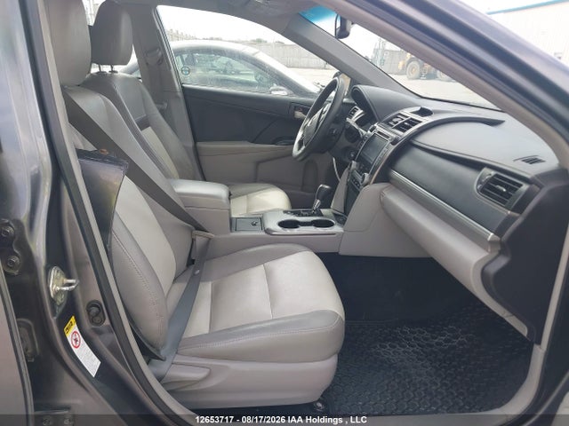 12653717 :رقم المزاد ، 4T1BF1FK4EU440644 vin ، 2014 Toyota Camry L/se/le/xle مزاد بيع