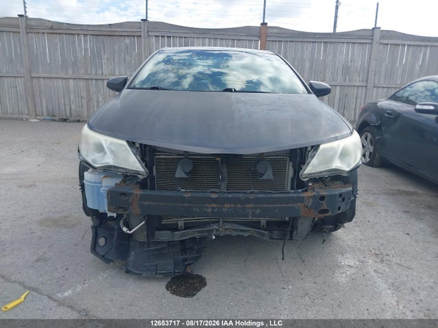12653717 :رقم المزاد ، 4T1BF1FK4EU440644 vin ، 2014 Toyota Camry L/se/le/xle مزاد بيع