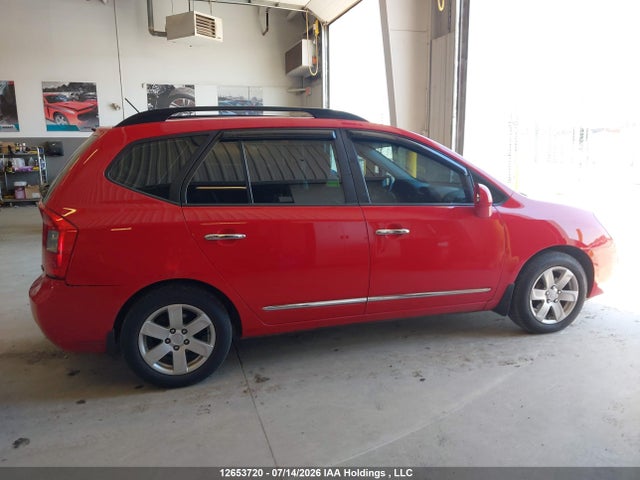 12653720 :رقم المزاد ، KNAFG526997286601 vin ، 2009 Kia Rondo Lx/ex مزاد بيع
