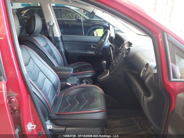 12653720 :رقم المزاد ، KNAFG526997286601 vin ، 2009 Kia Rondo Lx/ex مزاد بيع