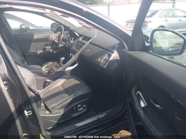 Jaguar E-pace R-dynamic Hse 2018 SADFM2GX3J1Z13798 Image 5