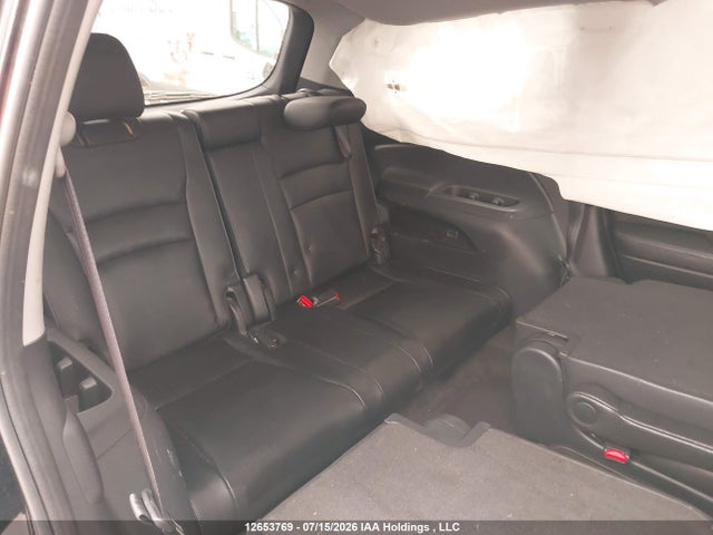 Honda Pilot Touring 2016 5FNYF6H9XGB512108 Image 18