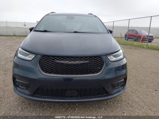 Chrysler Pacifica Touring L 2024 2C4RC3BGXRR185882 Image 12
