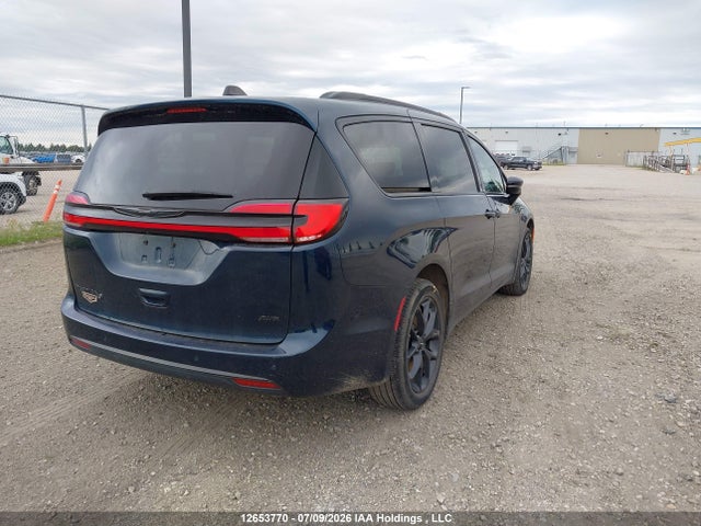 Chrysler Pacifica Touring L 2024 2C4RC3BGXRR185882 Image 4