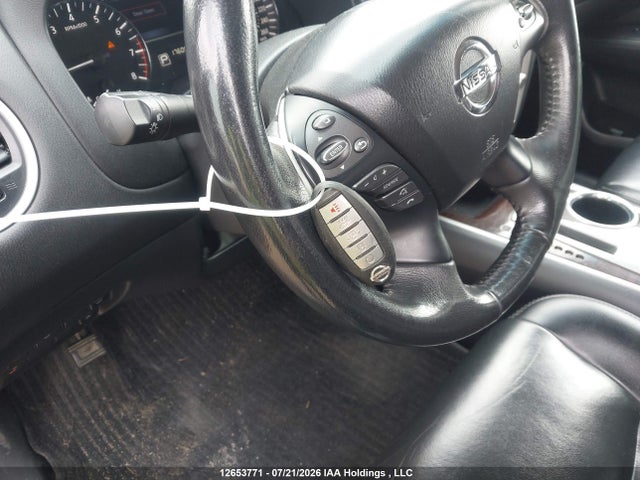 2015 Nissan Pathfinder Platinum/s/sl/sv მანქანა იყიდება აუქციონზე, vin: 5N1AR2MM2FC702875, აუქციონის ნომერი: 12653771
