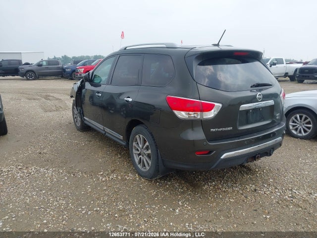 2015 Nissan Pathfinder Platinum/s/sl/sv მანქანა იყიდება აუქციონზე, vin: 5N1AR2MM2FC702875, აუქციონის ნომერი: 12653771