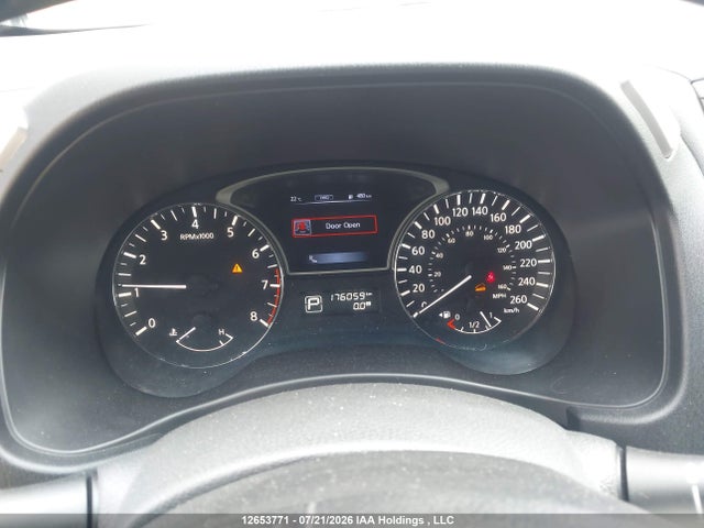 2015 Nissan Pathfinder Platinum/s/sl/sv მანქანა იყიდება აუქციონზე, vin: 5N1AR2MM2FC702875, აუქციონის ნომერი: 12653771