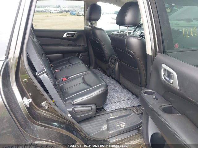 2015 Nissan Pathfinder Platinum/s/sl/sv მანქანა იყიდება აუქციონზე, vin: 5N1AR2MM2FC702875, აუქციონის ნომერი: 12653771