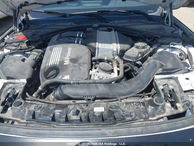 BMW M4 2016 WBS3R9C54GK337745 Image 22