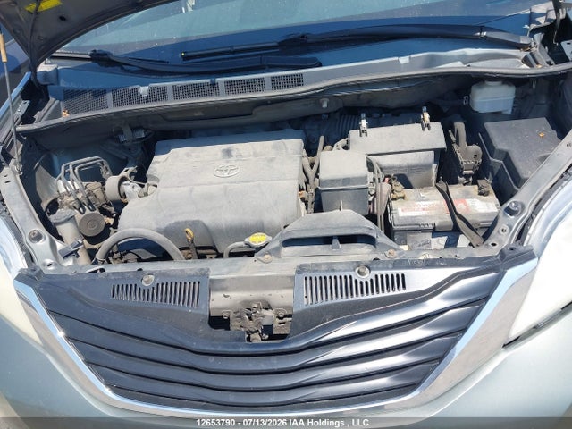 Продажа на аукционе авто 2012 Toyota Sienna Le, vin: 5TDKK3DC7CS235313, номер лота: 12653790