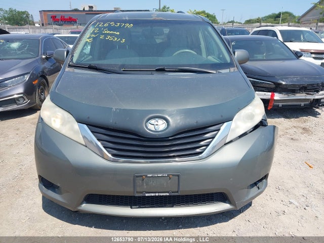 Продажа на аукционе авто 2012 Toyota Sienna Le, vin: 5TDKK3DC7CS235313, номер лота: 12653790