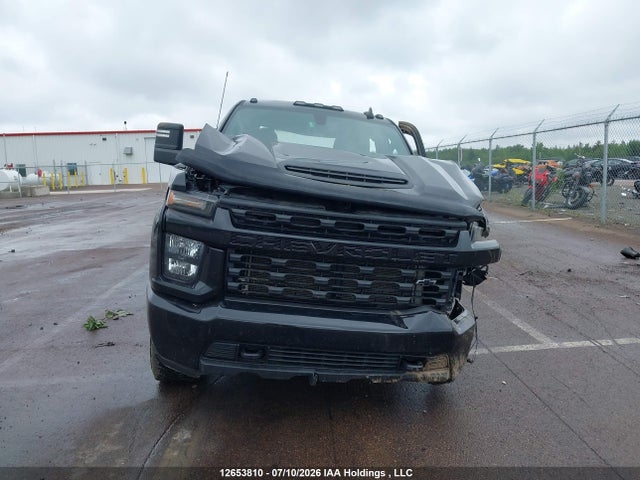 1GC4YME70MF173902 Chevrolet Silverado K2500 Custom