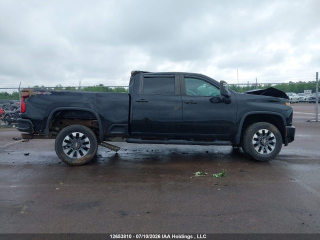 1GC4YME70MF173902 Chevrolet Silverado K2500 Custom