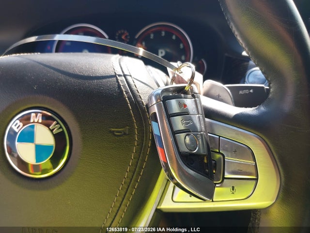 BMW 750 Xi 2016 WBA7B0C56GG526907 Image 11