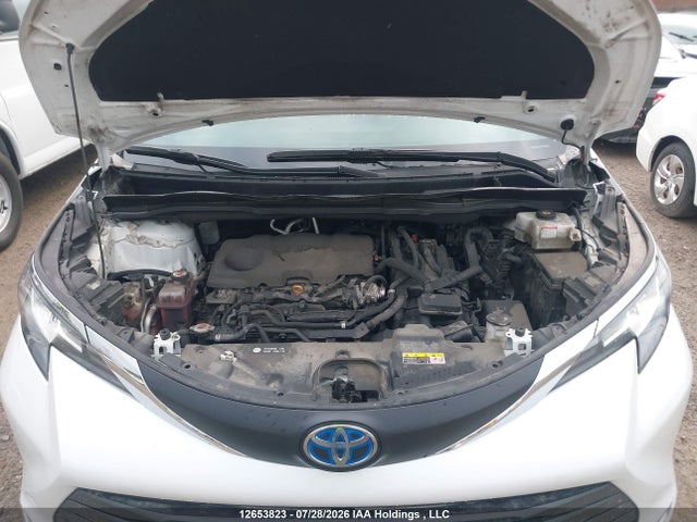 5TDGRKEC5NS110629 Toyota Sienna Le/xle/xse/limited/platinum