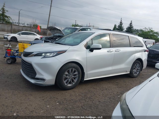 5TDGRKEC5NS110629 Toyota Sienna Le/xle/xse/limited/platinum